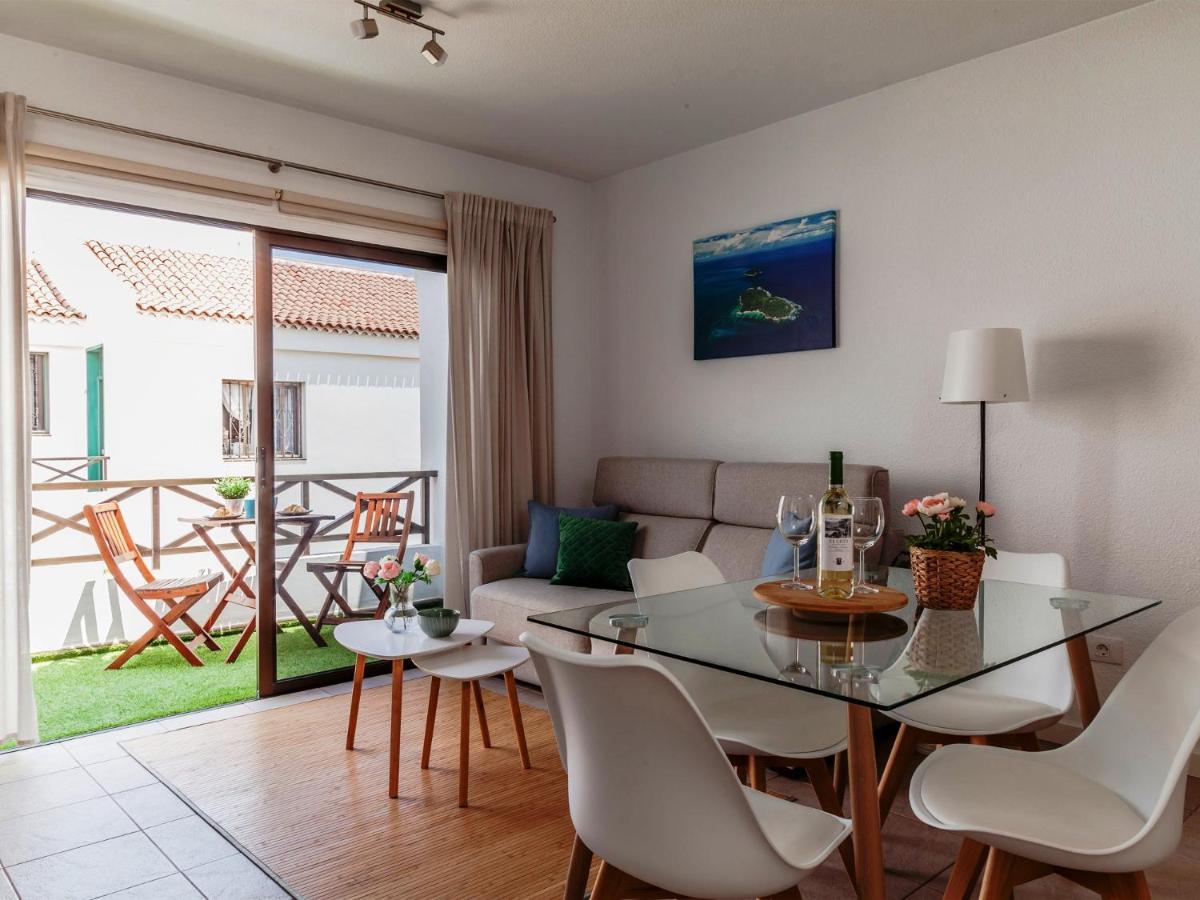 Blue Waters Apartment With Heated Pool طوستا ديل سيلونثيو المظهر الخارجي الصورة