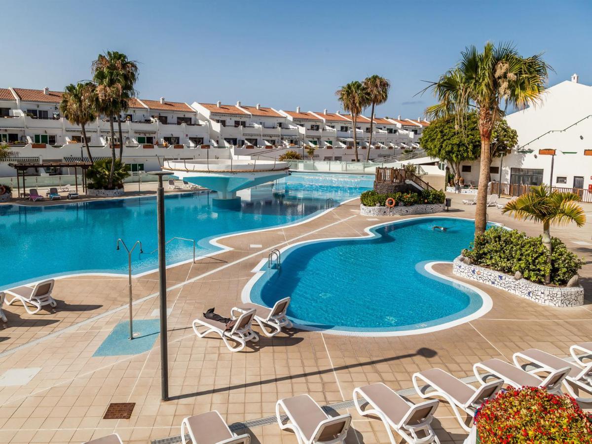 Blue Waters Apartment With Heated Pool طوستا ديل سيلونثيو المظهر الخارجي الصورة
